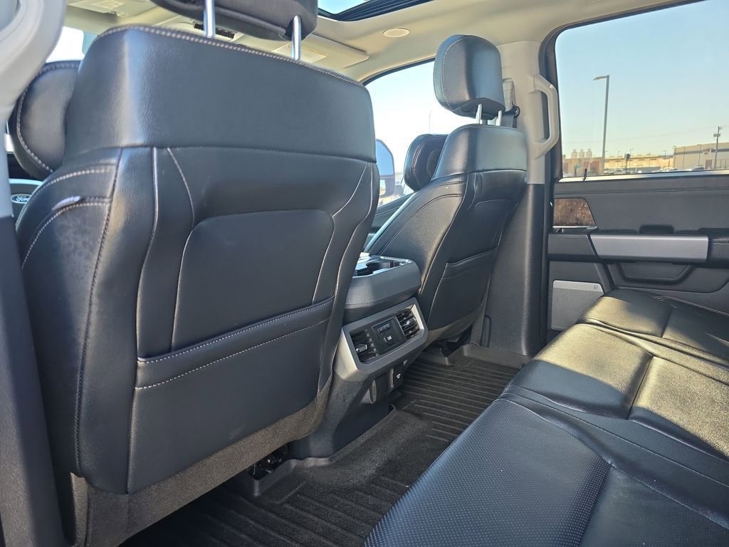 2023 Ford Super Duty F-250 SRW LARIAT