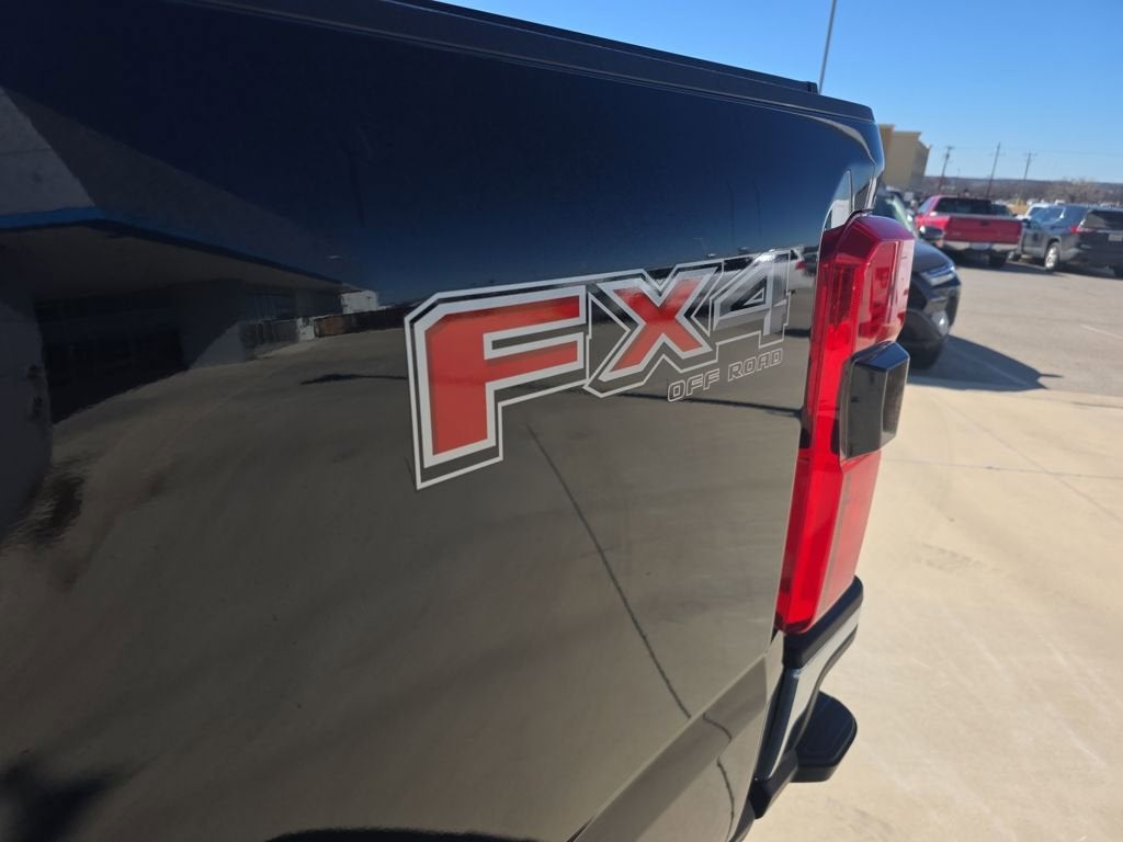 2023 Ford Super Duty F-250 SRW LARIAT