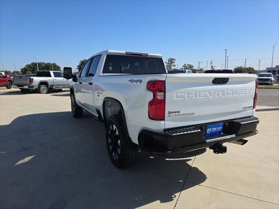 2020 Chevrolet Silverado Custom