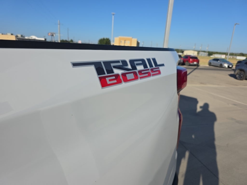 2021 Chevrolet Silverado Custom Trail Boss