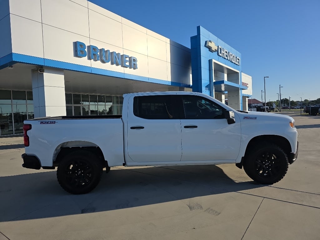 2021 Chevrolet Silverado Custom Trail Boss