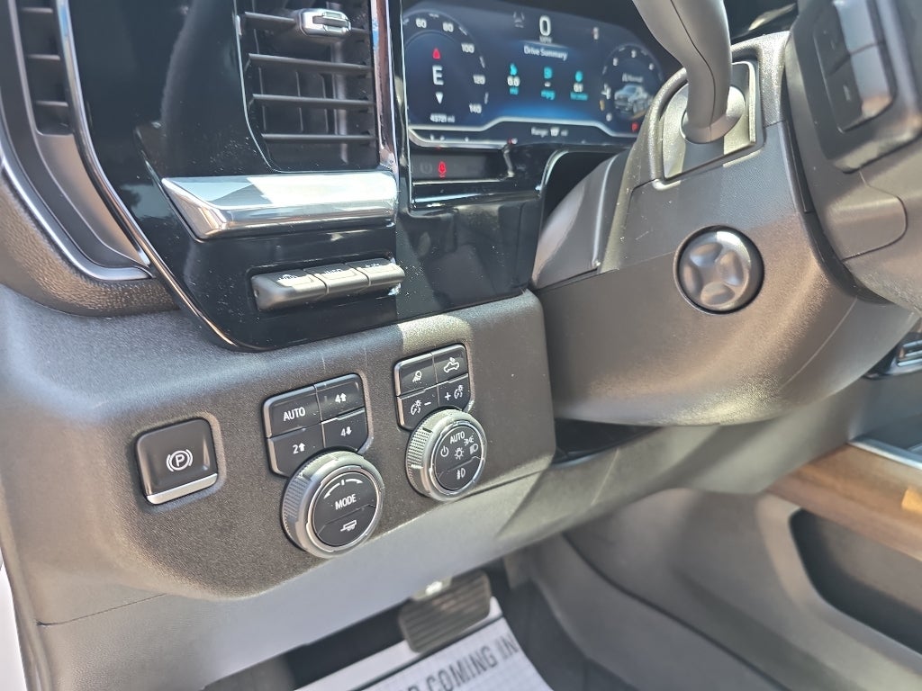2023 Chevrolet Silverado High Country