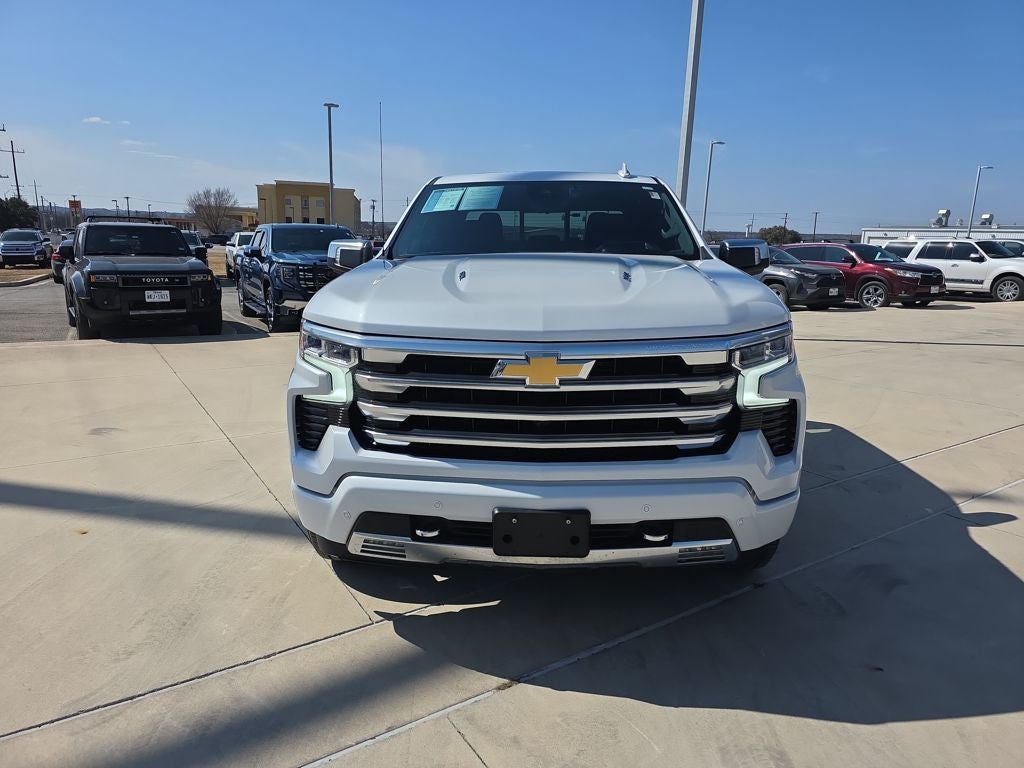 2024 Chevrolet Silverado High Country