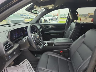 2026 Chevrolet Traverse FWD LT