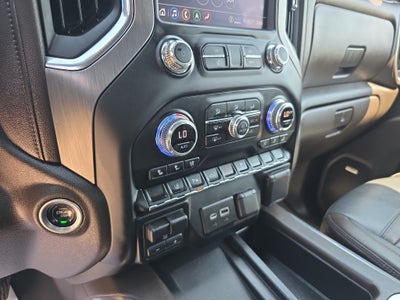 2022 GMC Sierra Denali