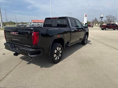 2025 GMC Sierra 2500HD Denali