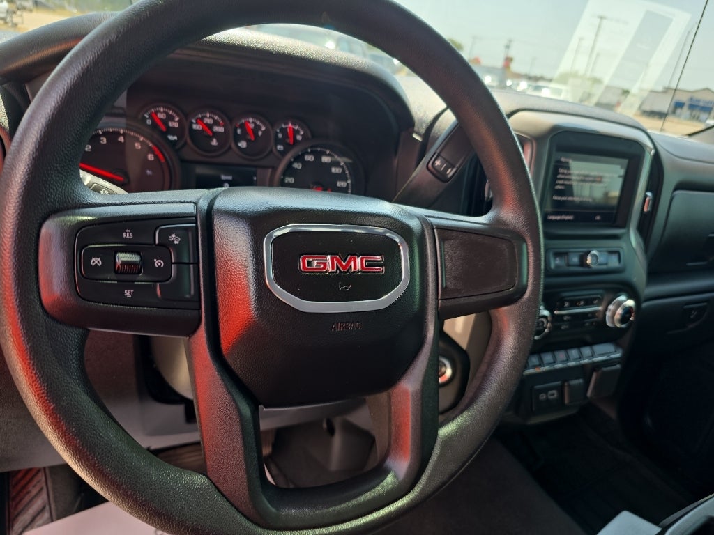 2024 GMC Sierra Pro