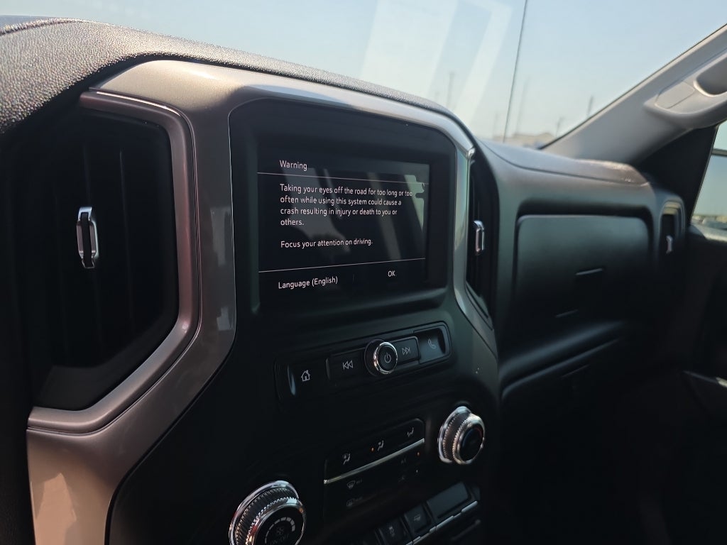 2024 GMC Sierra Pro
