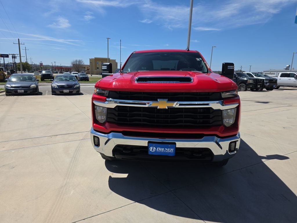 2024 Chevrolet Silverado LT