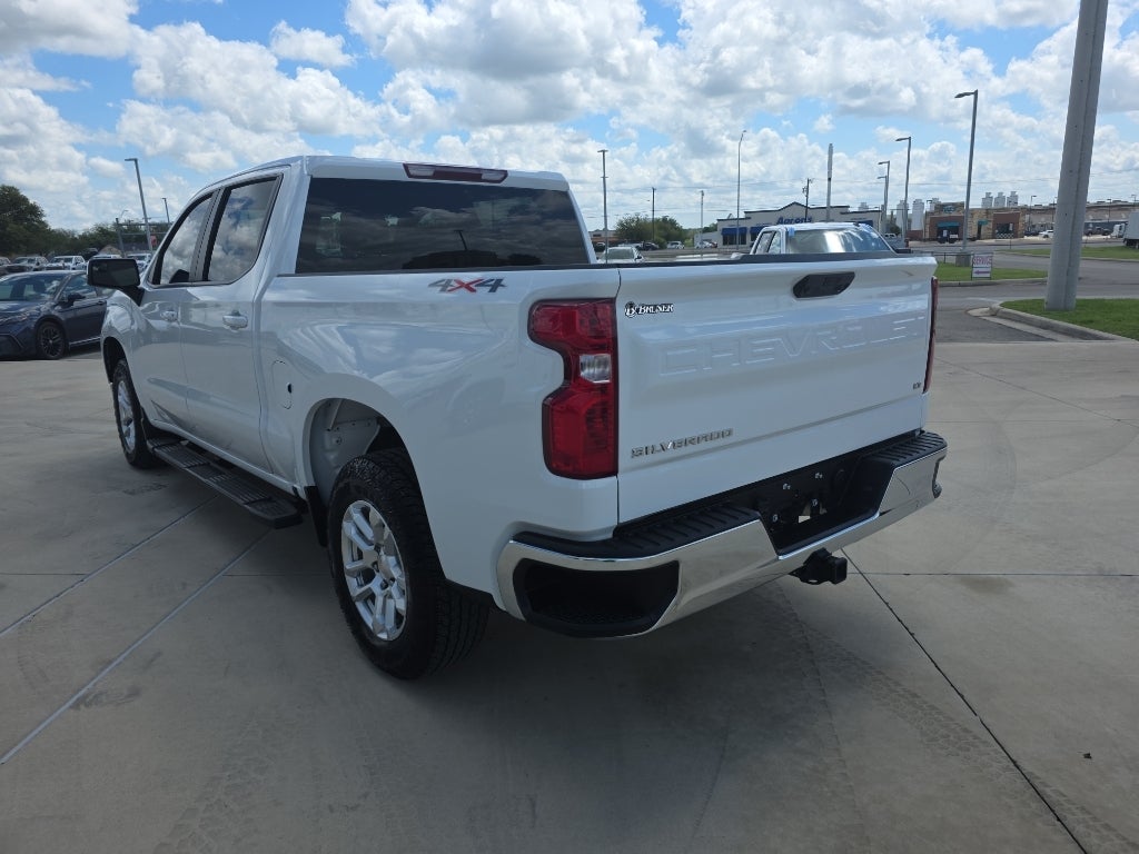 2024 Chevrolet Silverado LT