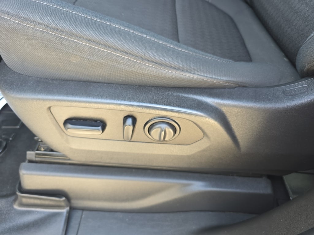 2021 Chevrolet Silverado LT