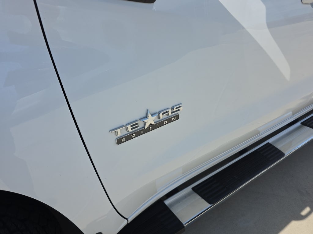 2021 Chevrolet Silverado LT