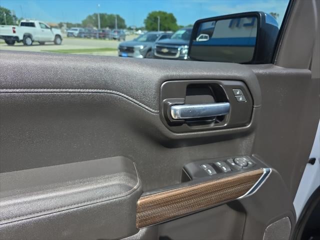 2021 Chevrolet Silverado LT