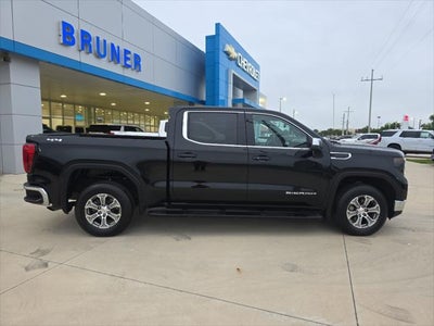 2023 GMC Sierra SLE