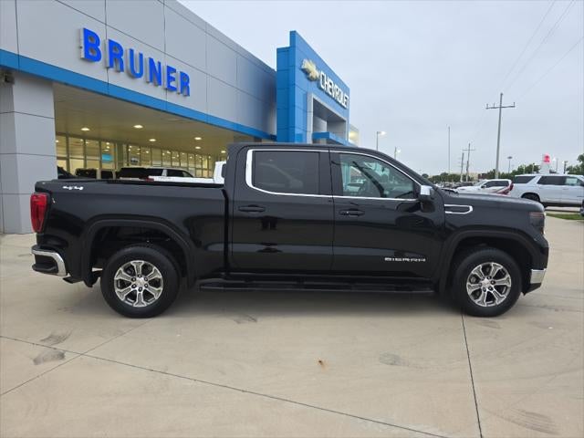 2023 GMC Sierra SLE