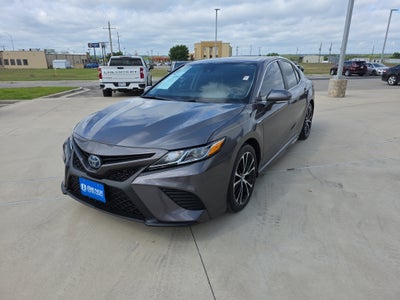 2019 Toyota Camry Hybrid SE