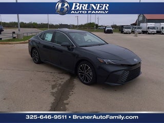 2025 Toyota Camry XLE