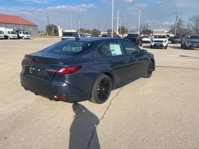 2026 Toyota Camry Hybrid SE