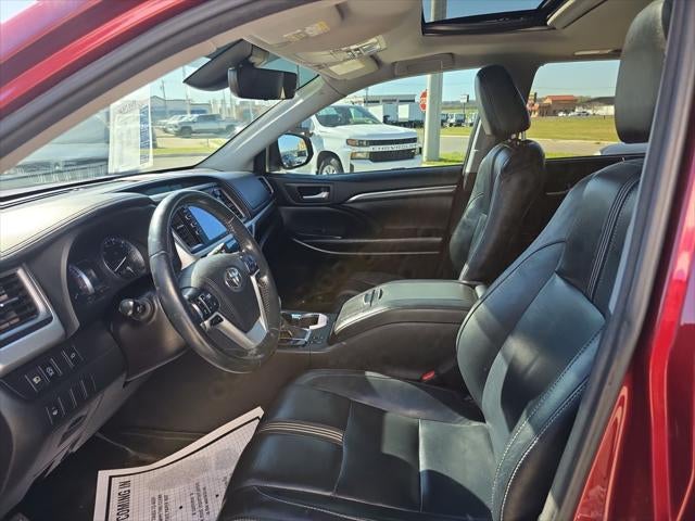 2017 Toyota Highlander SE