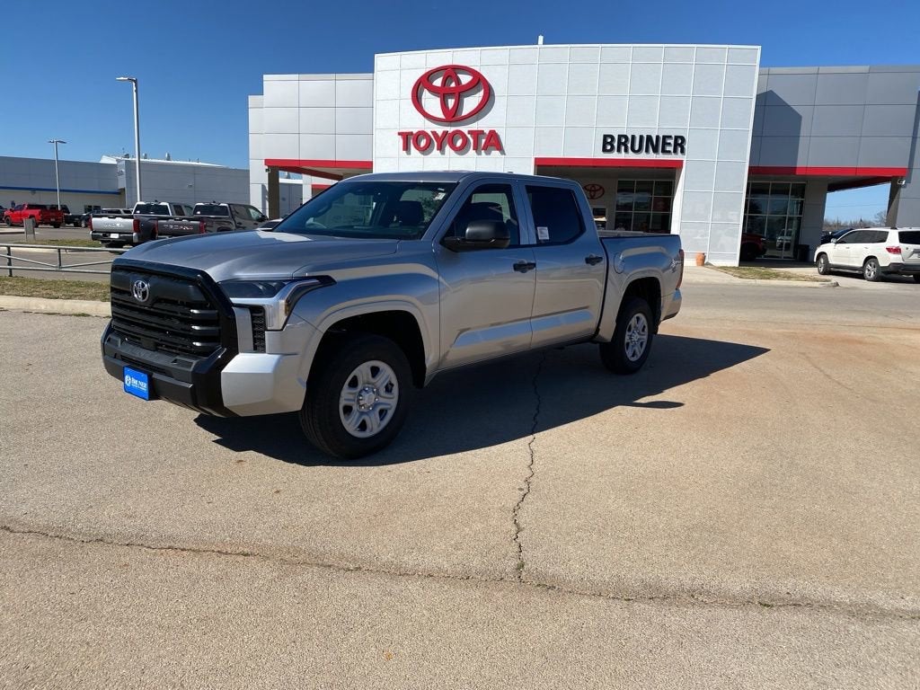 2025 Toyota Tundra 4WD SR