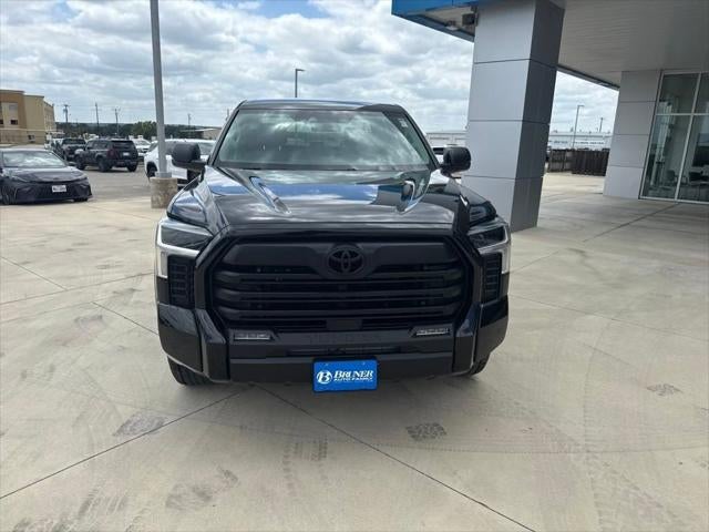 2023 Toyota Tundra 4WD SR5