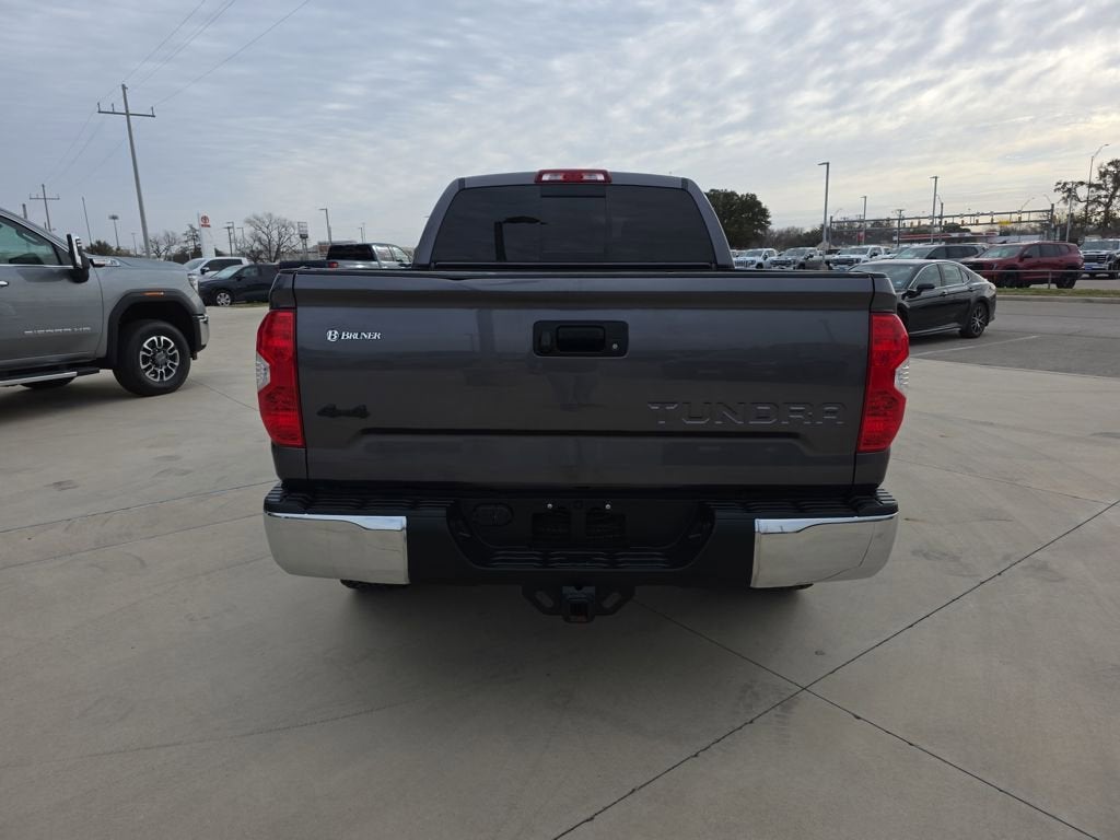 2017 Toyota Tundra 4WD SR5