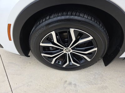 2023 Toyota Crown XLE