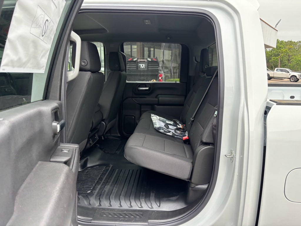 2025 GMC Sierra 3500 HD Chassis Cab Pro