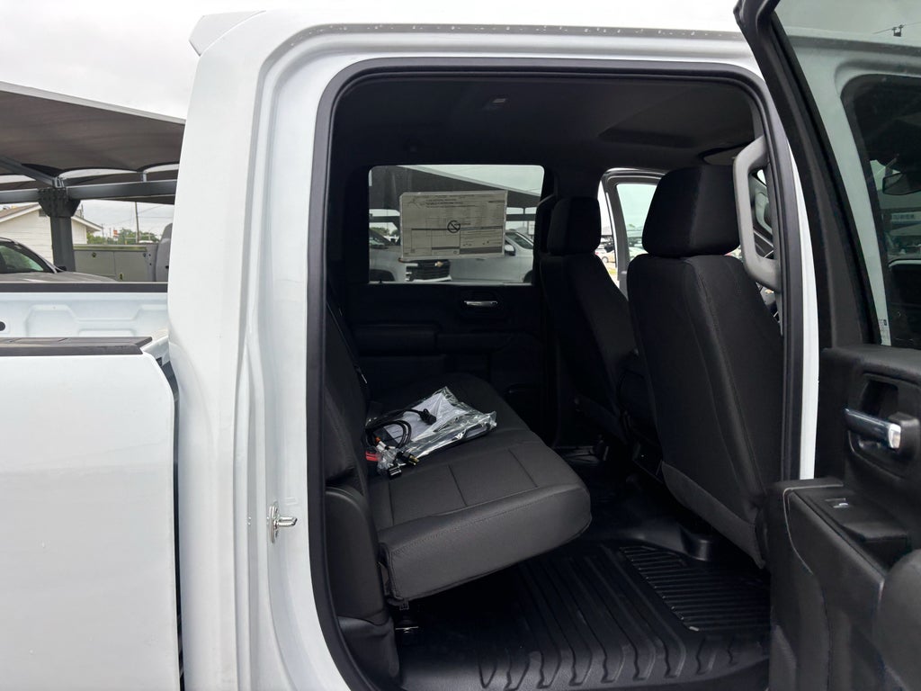 2025 GMC Sierra 3500 HD Chassis Cab Pro