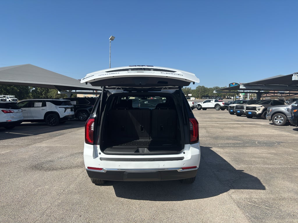 2026 GMC Yukon Elevation