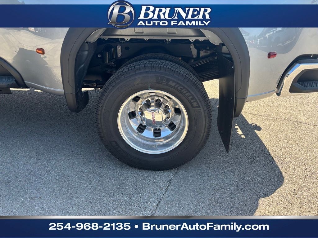 2026 GMC Sierra 3500 HD SLT DRW