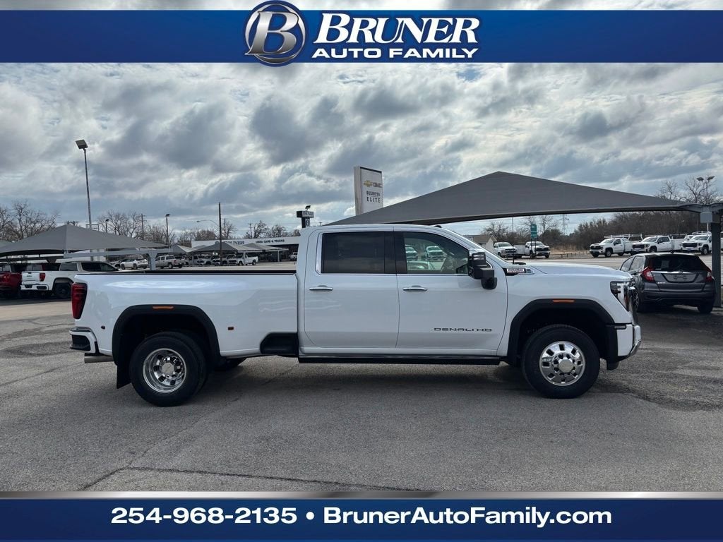 2026 GMC Sierra 3500 HD Denali DRW