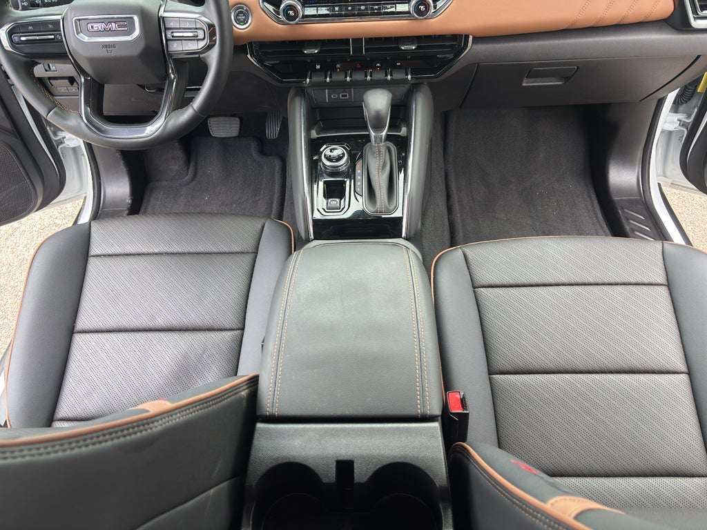 2025 GMC Canyon AT4