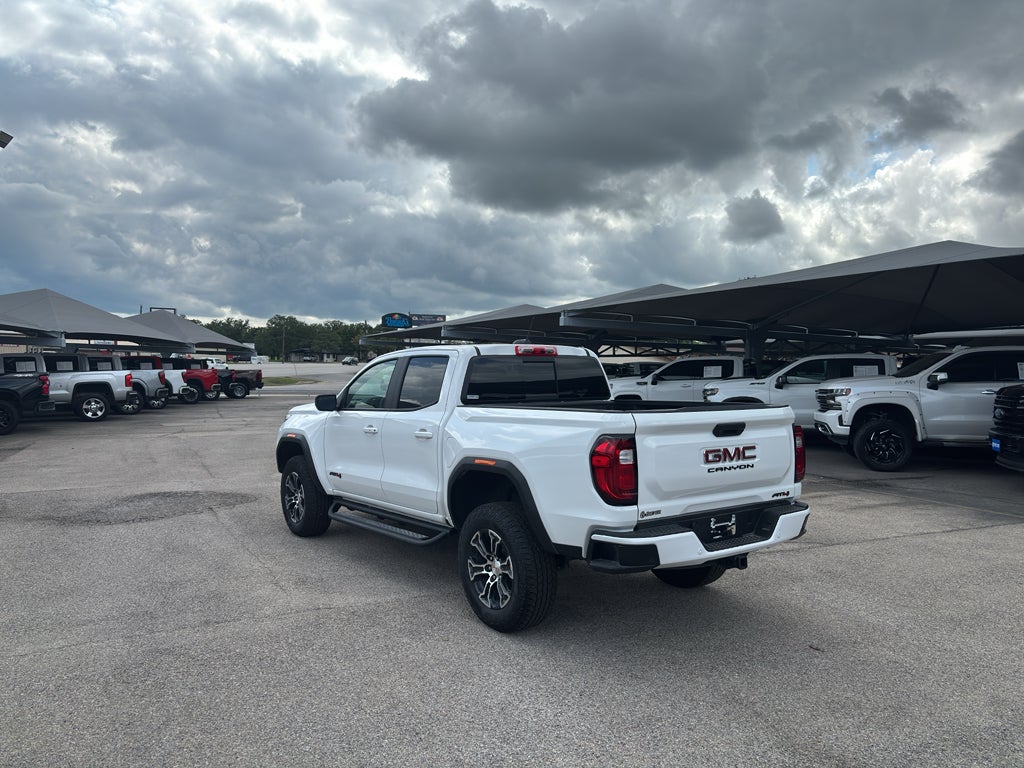 2025 GMC Canyon AT4