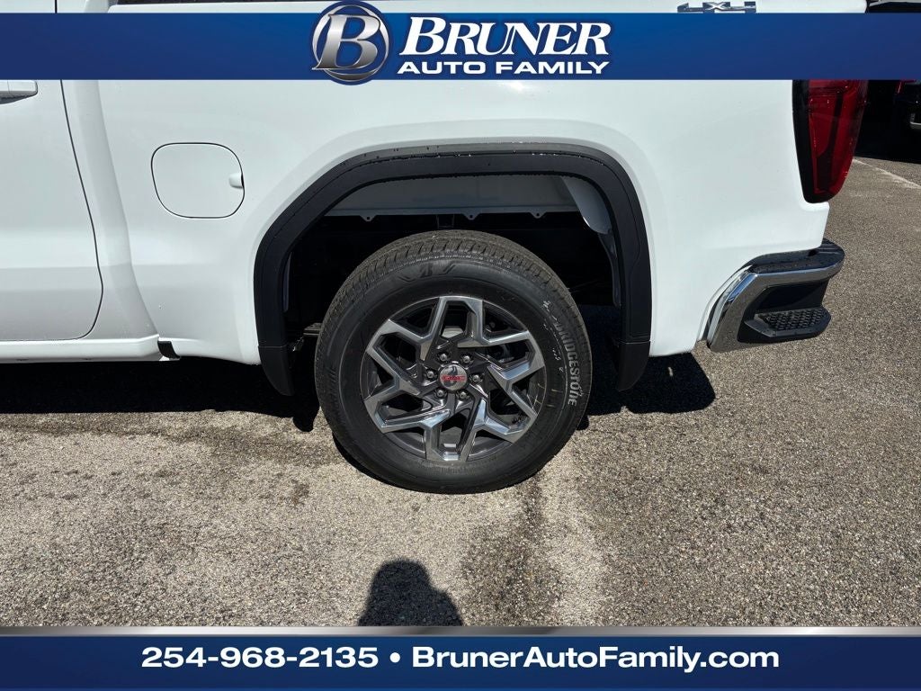 2026 GMC Sierra 1500 SLE