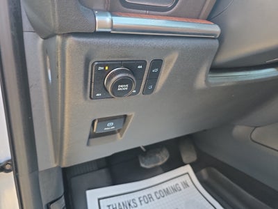 2025 Ford Expedition King Ranch
