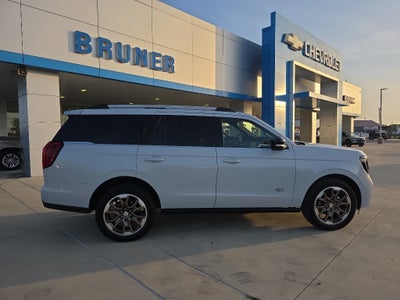 2025 Ford Expedition King Ranch