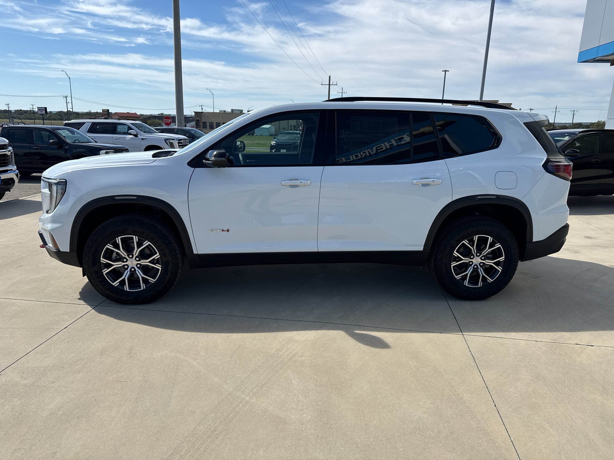2027 GMC Acadia AT4
