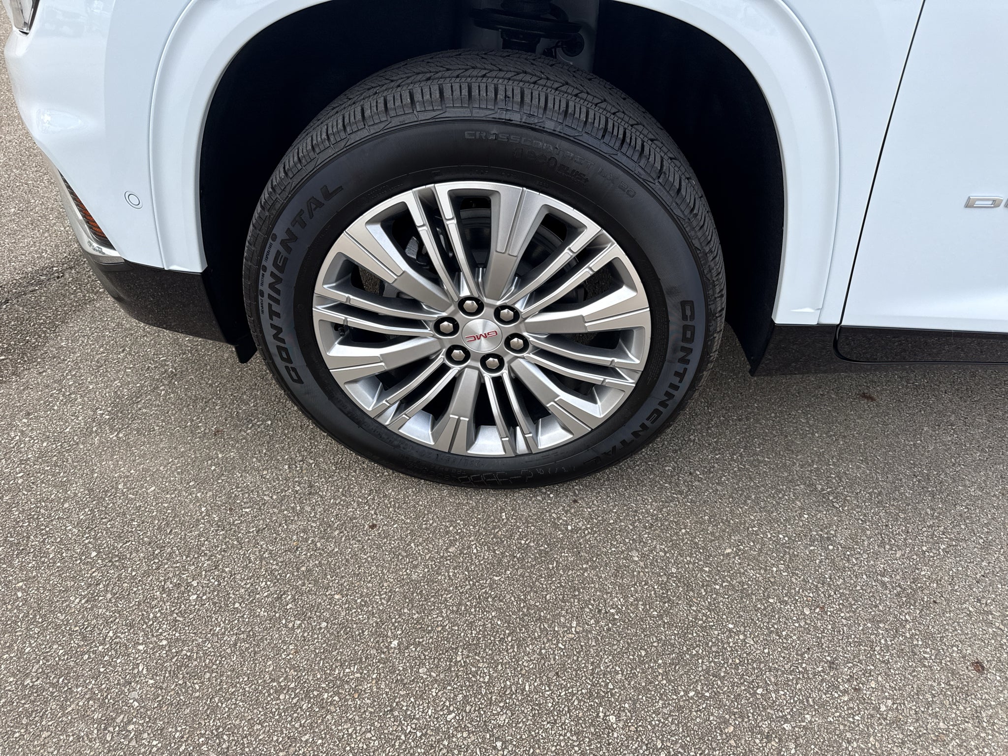 2027 GMC Acadia Denali