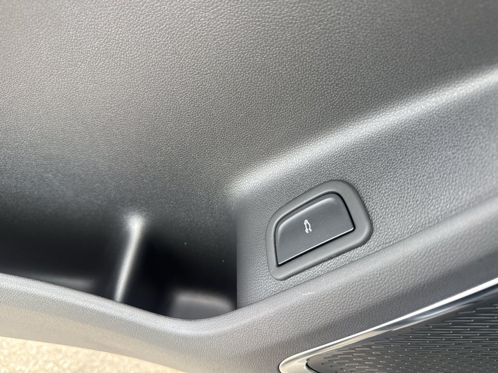 2027 GMC Acadia Denali