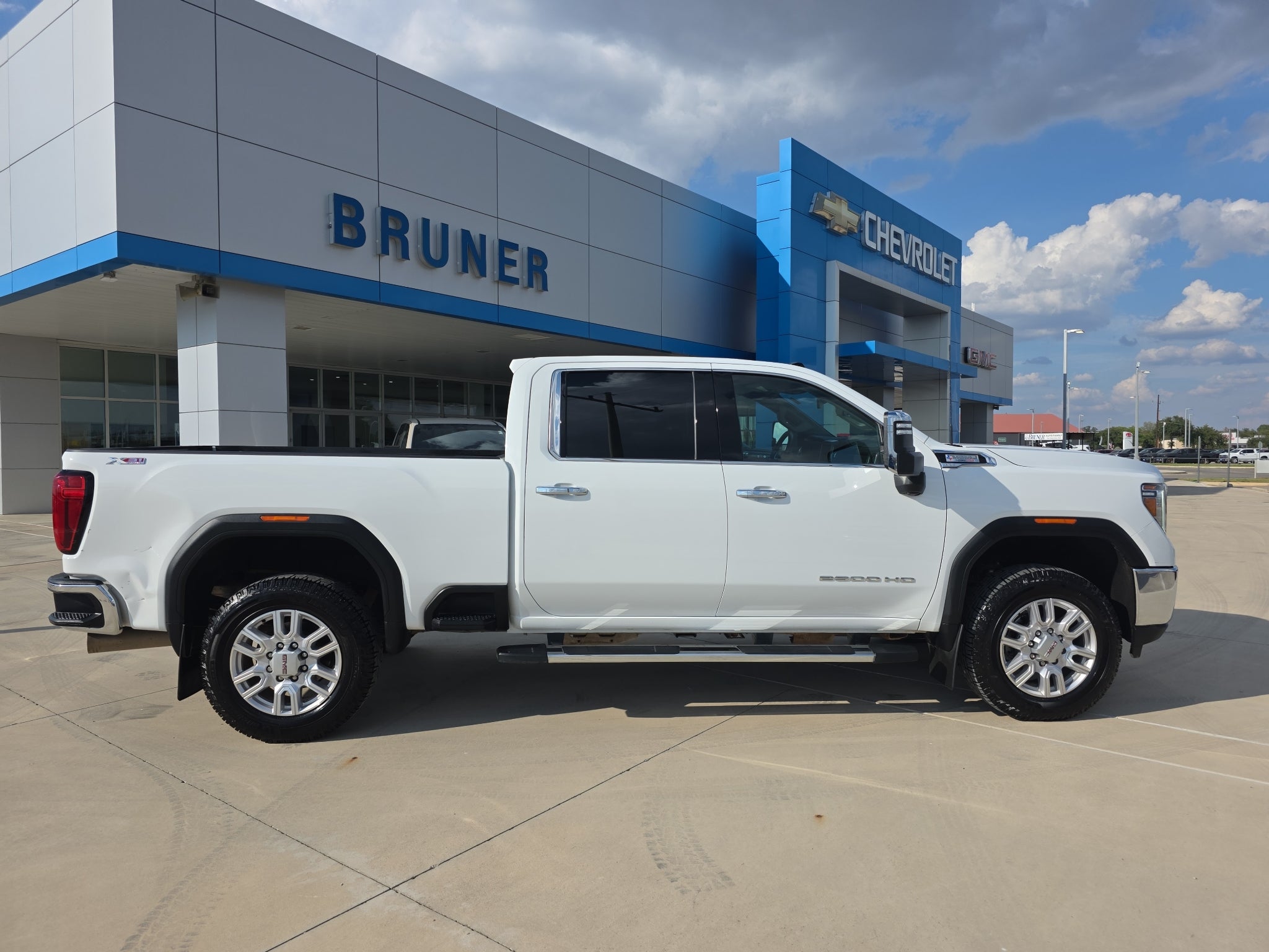 2021 GMC Sierra 2500 HD SLT