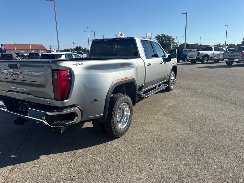 2026 GMC Sierra 3500 HD SLT DRW