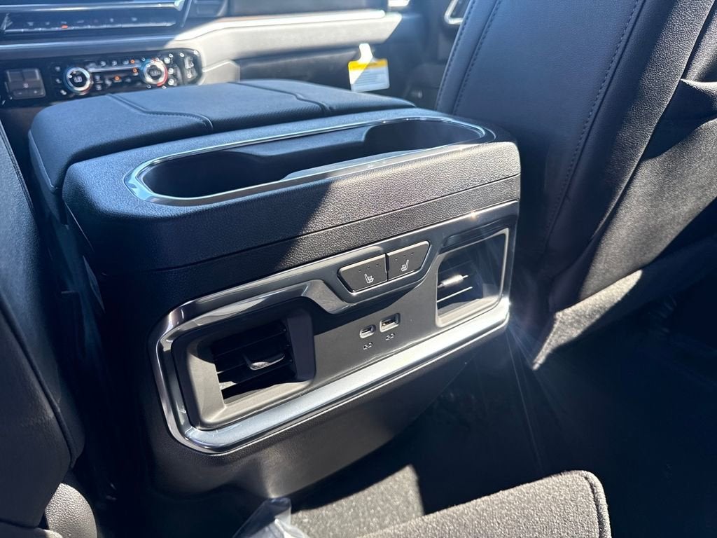 2026 GMC Sierra 3500 HD SLT DRW