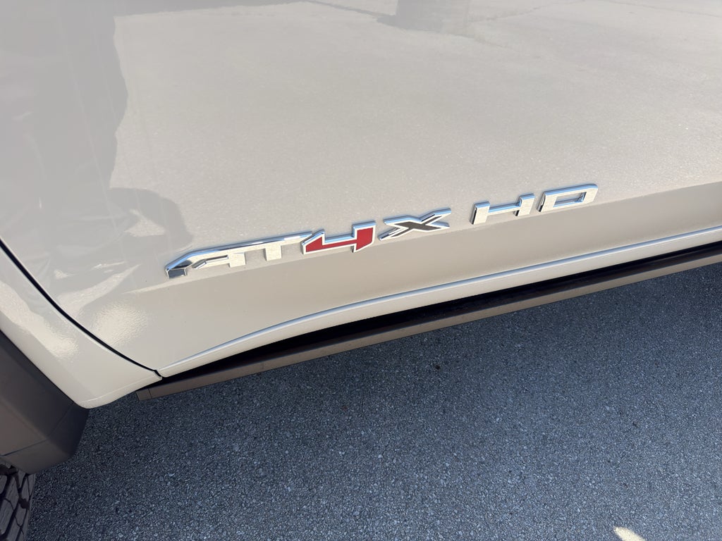 2026 GMC Sierra 2500HD AT4X - Photo 7