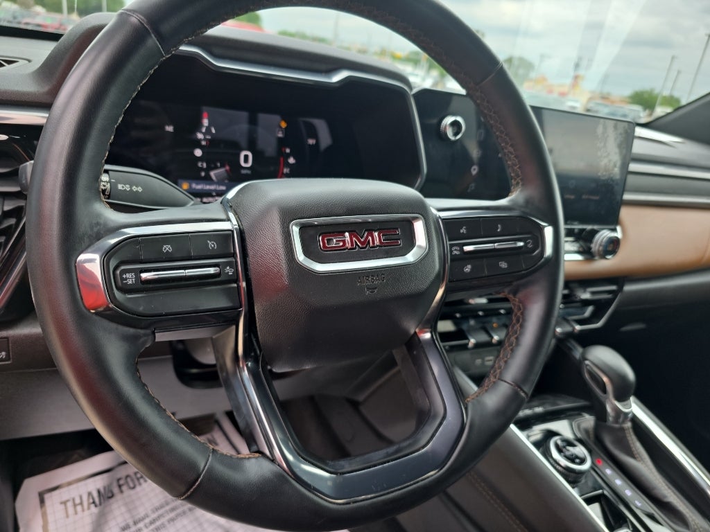 2023 GMC Canyon AT4