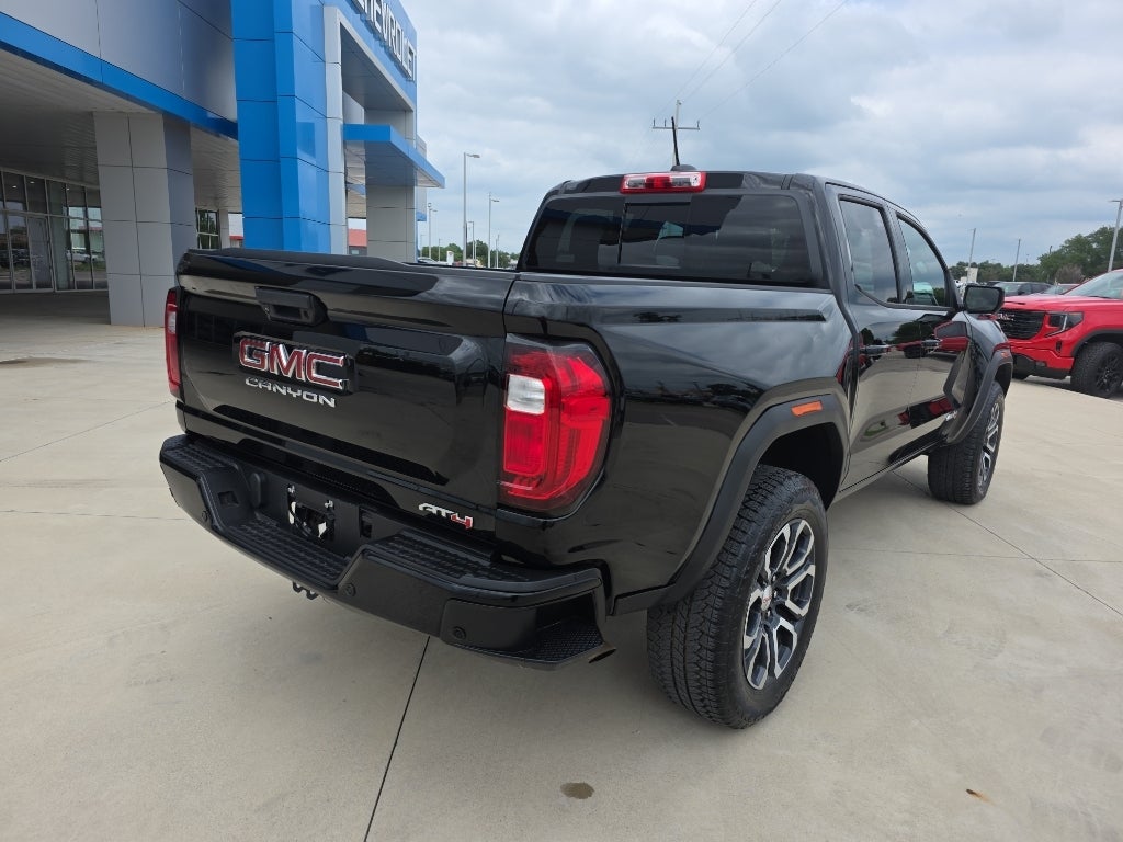 2023 GMC Canyon AT4