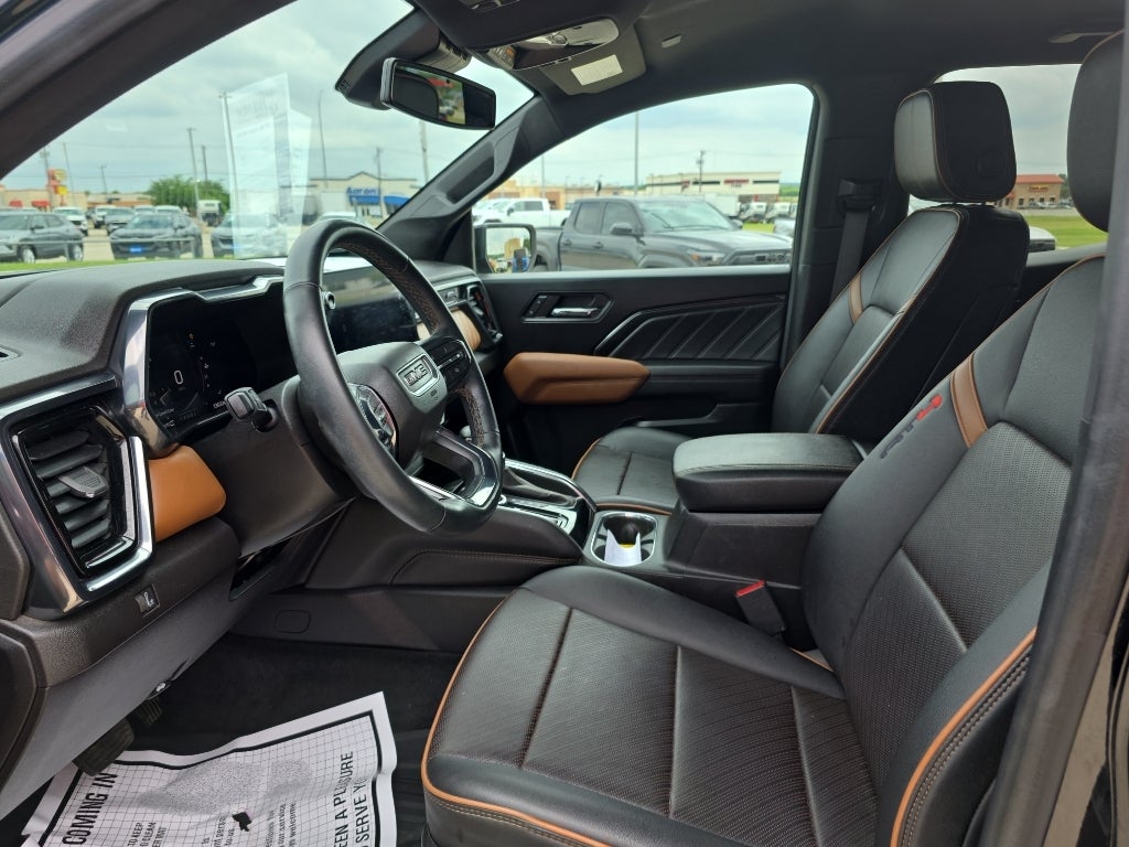 2023 GMC Canyon AT4