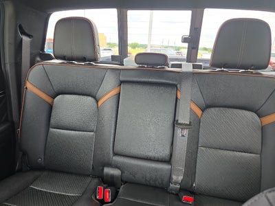 2023 GMC Canyon AT4