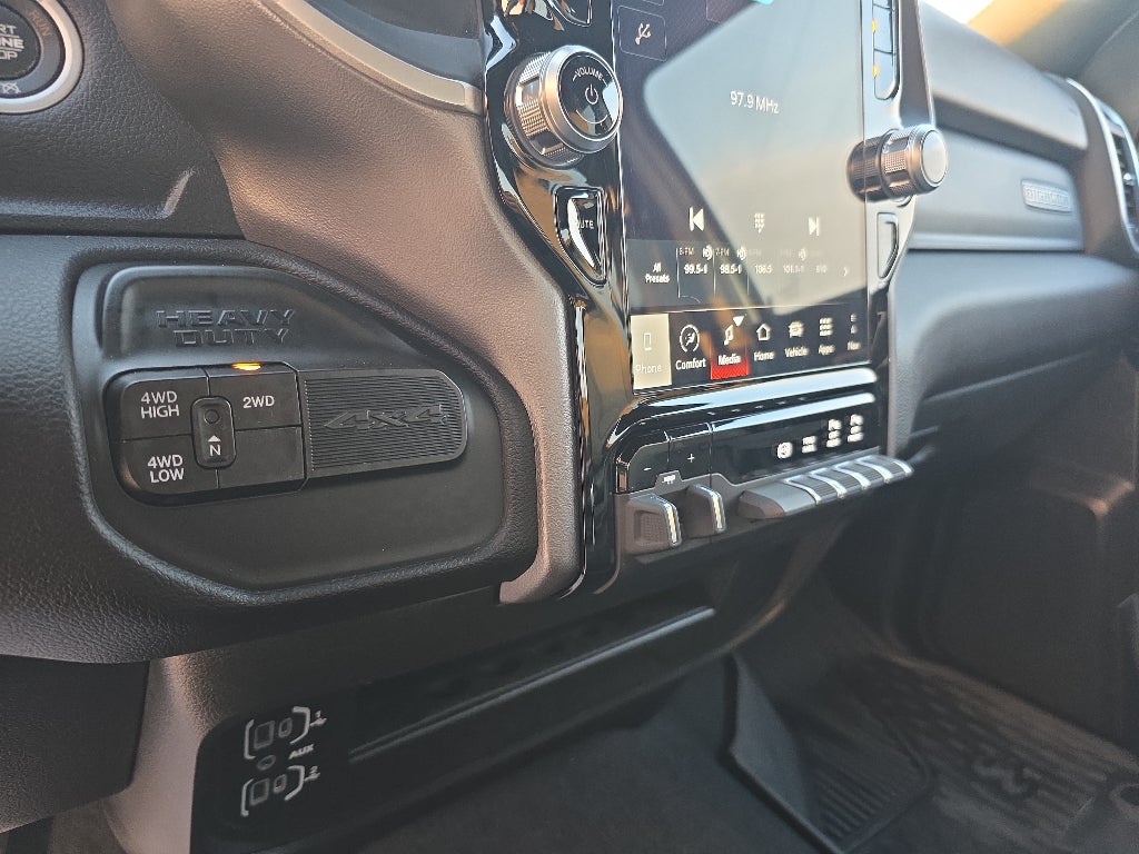 2024 RAM 2500 Big Horn Crew Cab 4x4 6'4" Box