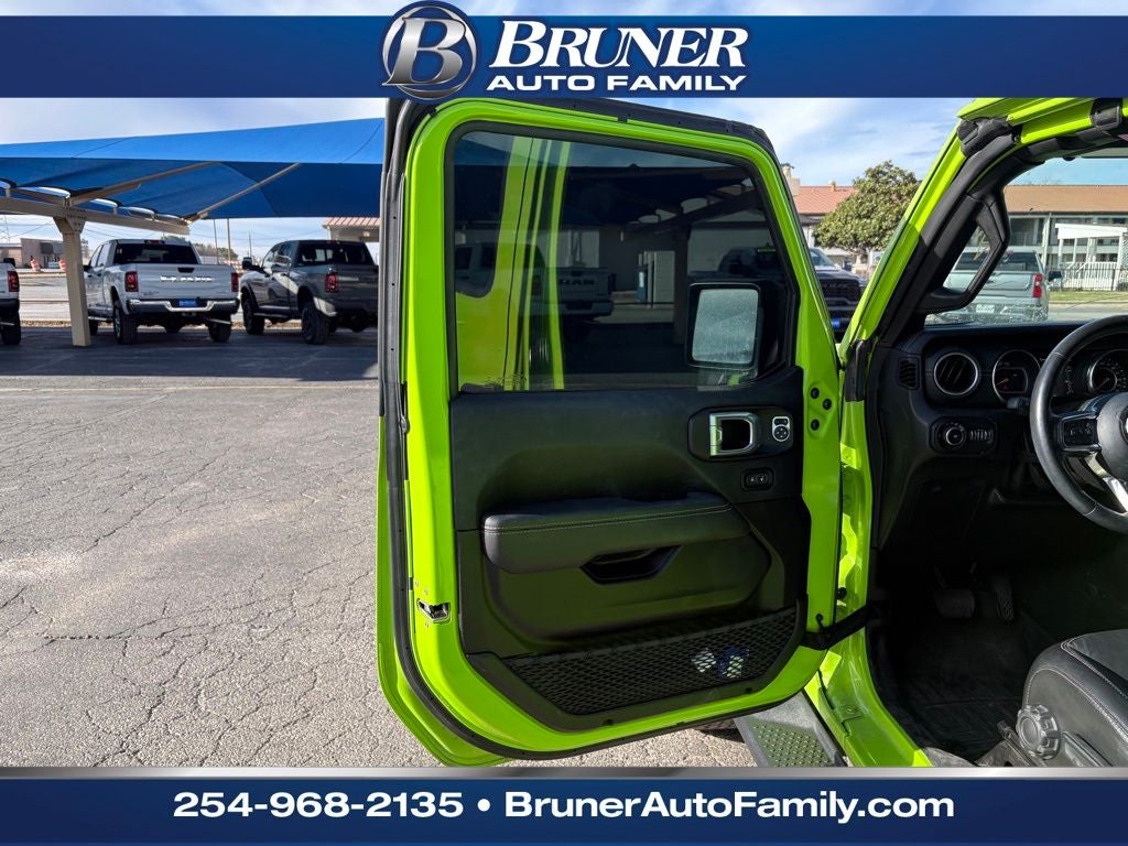 2021 Jeep Wrangler Unlimited Sahara 4x4